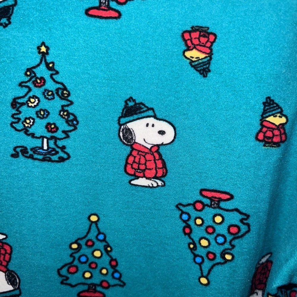 Women's Peanuts Snoopy Christmas Holiday Hoodie Green Sweatshirt SOFT XL - Picture 4 of 5